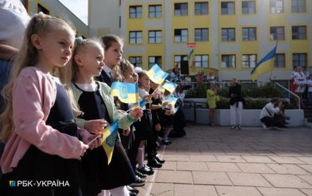 Три формати для школи. Як розпочнеться навчальний рік в Україні та від чого це залежить