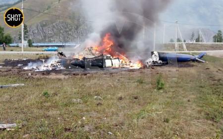 У Росії розбився гелікоптер Мі-8: є багато постраждалих та загиблих