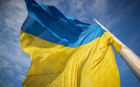 Як упродовж року змінилось число українців, які вірять у конфлікт між владою та військовими — опитування