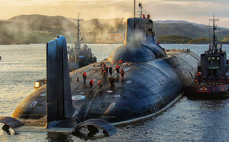 РФ зняла з бойового чергування підводний атомний крейсер 