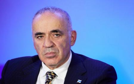 _kasparov_gettyimages_1245283205_a3c6916332ea877617172b1fbf3_01.10.26
