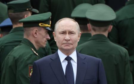 _putin_viyskovi_gettyimages_2220716707_d29616d6d004291ac3b45303d27e1_29.09.26