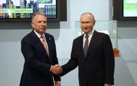 _putin_zustrich_04_2025_gettyimages_2209063337_d8b78c72dea2117759e0f888f_14.10.26