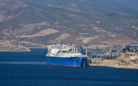 _spg_ros_tanker_revetusa_gretsiya_2022_r_gettyimages_1243716676_8a5b2c636e568ae0aa1457c4ae2_28.10.26