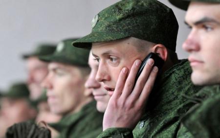 _viyskoviy_soldat_mobilizatsiya_srochnik_gettyimages_112763362_c4404487f5dce0725f7926de0162_13.07.26
