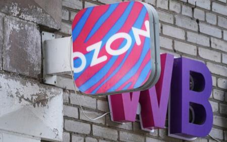 Ozon приховав адреси складів у Росії ще до українських ударів по них