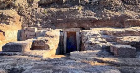 055a1cecb15d27733a014b42033a9f51_0