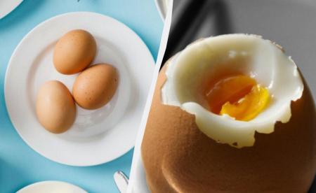 4 кухарів запитали, як зварити яйця з рідким жовтком: усі дали однакову відповідь