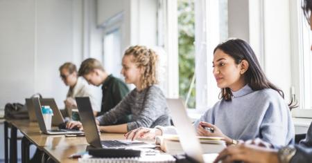 194414eefff610095bfa8a0455d52e18_31.10.25