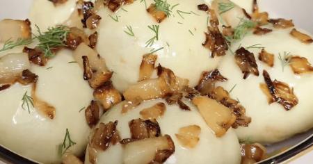 Полтавські парові галушки з м’ясом: рецепт традиційної української страви