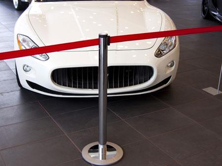 Продажи новых легковых автомобилей в Украине выросли на треть