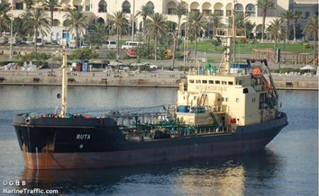 Ливия с боем задержала украинский танкер