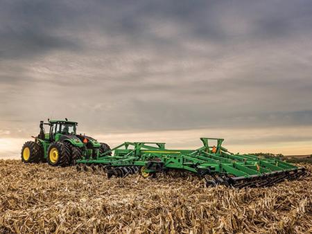 Трактора John Deere серии 9R – новинка под любые бороны