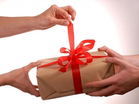 Почти 60% украинцев собираются потратить на новогодние подарки меньше 1000 грн – опрос
