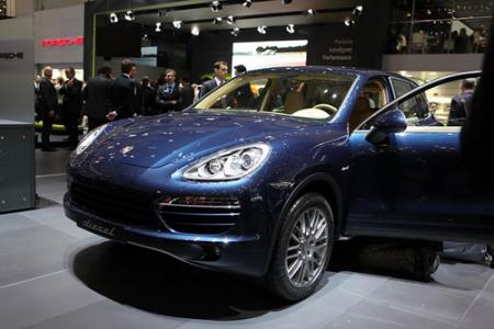 Самая долгожданная премьера Женевы: Porsche Cayenne 