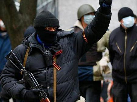 В Славянске террористы обстреляли телевышку из минометов