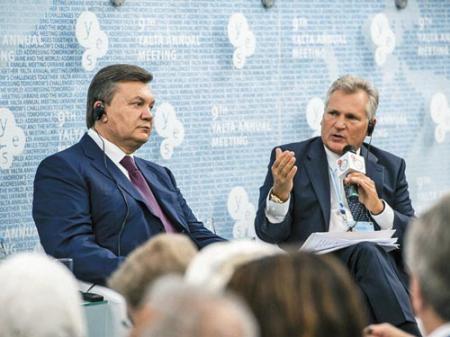 Ялта безнадежности: Янукович слышит только себя