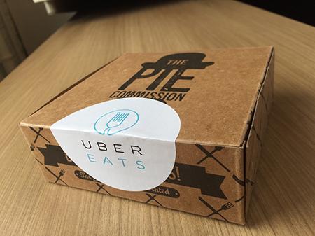 Uber займется доставкой еды