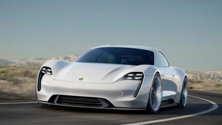 Porsche продемонстрировал концепт конкурента Tesla Model S