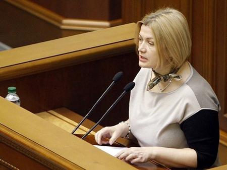 Геращенко анонсировала законопроект Порошенко о реинтеграции Донбасса