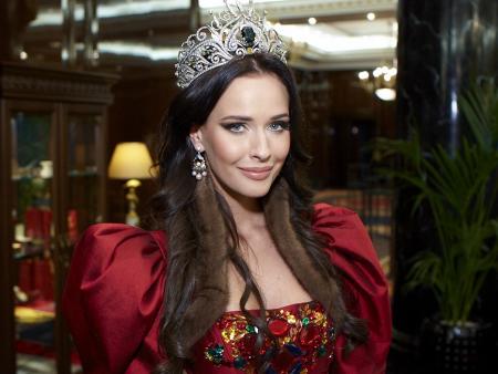 Русская красавица с конкурса «Мисс Земля» рассказала миру о «нищей России»