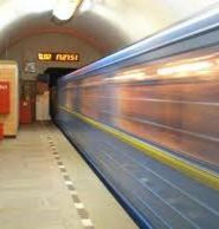 Сегодня в Киеве откроются три новых станции метро