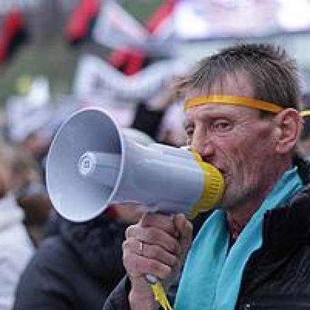 В лагере протестующих против Налогового кодекса ночью были выставлены кордоны