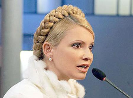 Тимошенко будет болеть за Януковича в Брюсселе