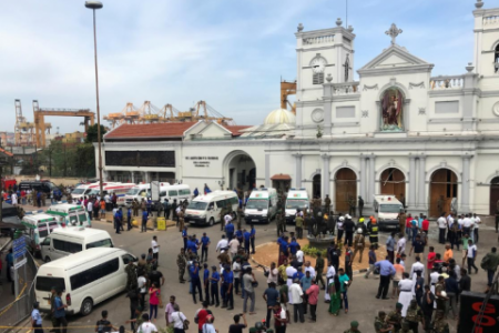 Во время взрывов на Шри-Ланке погибли 35 иностранцев