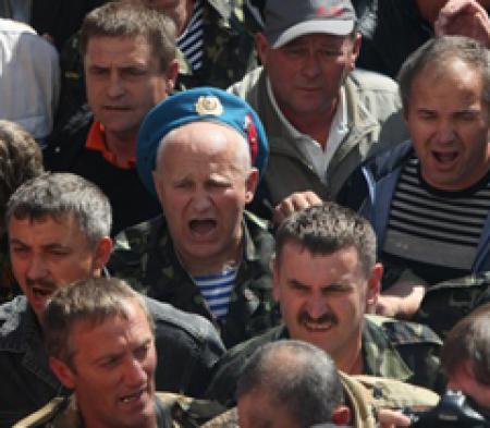 Лидеру украинских «афганцев» советуют покинуть страну