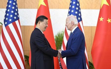 Байден має намір відновити військову співпрацю з Китаєм