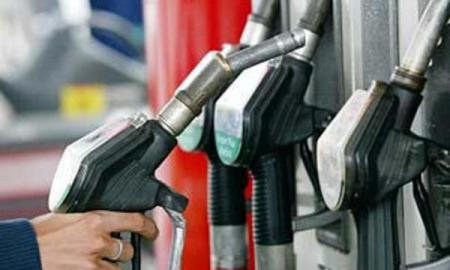 АЗС массово снижают цены на бензин и газ