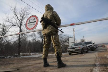 На Донбассе закроют пункты пропуска на две недели