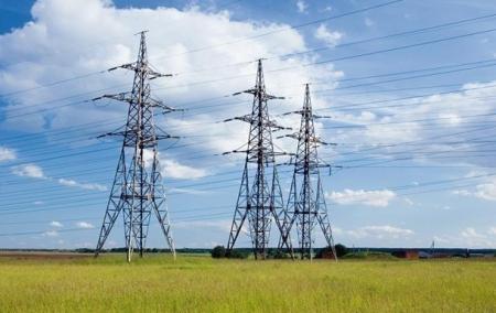 Білорусь заявила про відновлення постачання електроенергії в Україну