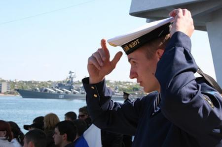 Черноморский флот РФ ждет пополнения боевых кораблей и подлодок