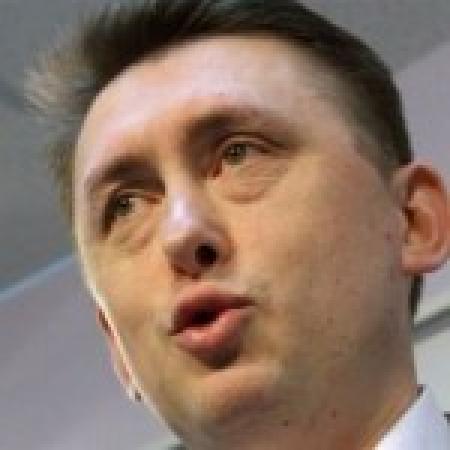 Съезд офицеров потребует уголовного дела против Мельниченко 