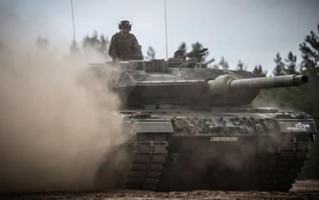 Українські військові розпочнуть навчання на танках Leopard вже завтра, - Резніков