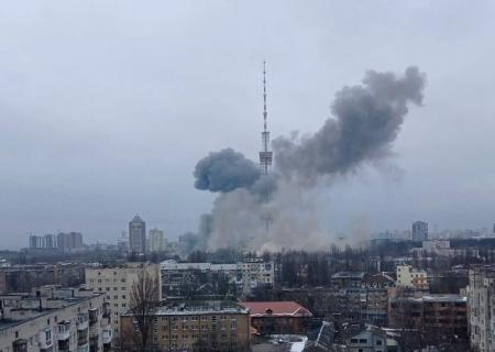 Росія атакувала телевежу у Києві. Тимчасово будуть перебої з каналами