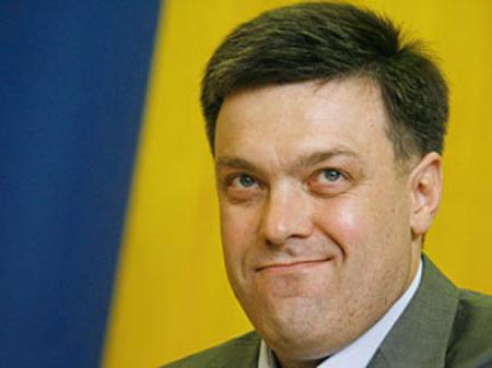 Украине не поможет даже МВФ, - Тягнибок
