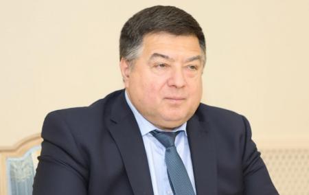 Тупицький продовжує отримувати зарплату, попри президентський указ