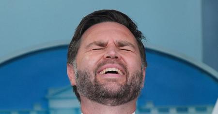 2c41d53d2ba3d7597051efe3169ef352_17.10.25