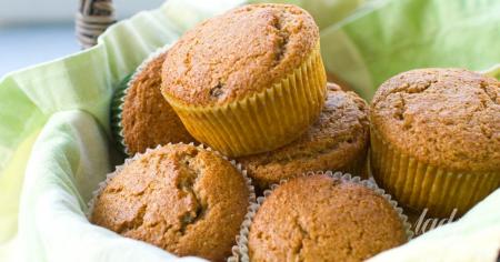 Кукурудзяно-яблучні мафіни: рецепт ароматної випічки