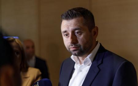 3j0a8305_a57af44025471a79316118ce491252ca_650x410_24.12.25