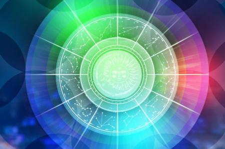 Гороскоп на 18 жовтня для всіх знаків зодіаку: день, коли все стане на свої місця