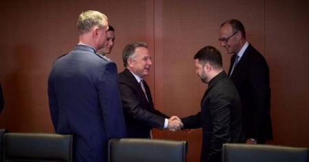 7586e7ce14ab965c0a669479d73ee10c_15.12.25_1