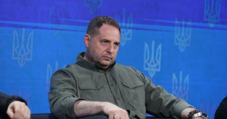 Прикордонникам заборонили випускати Єрмака з України — нардеп