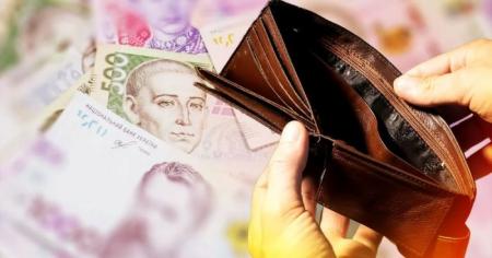 Чому в українців низькі зарплати: у Раді все пояснили