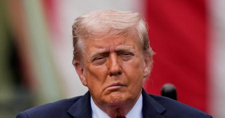 Трамп доручив Пентагону негайно розпочати випробування ядерної зброї США