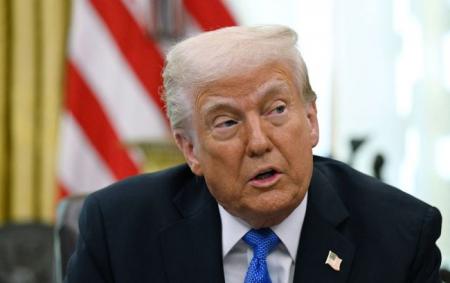 Телеканал ABC News може залишитись без ліцензії через критику Трампа