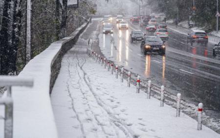 _kiyiv_snig_zima__doroga_avto_igor_kuznetsov_rbk_ukrayina_f64d7cb56e26a8eabd6c3f7ef6c5760c_650x410_09.02.26